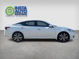 
										2019 Nissan Altima Platinum AWD full									