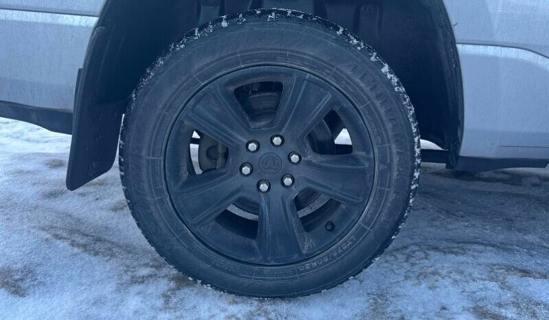 
								2022 Ram 1500 Sport 5.7L Hemi Crew Cab 4×4 full									