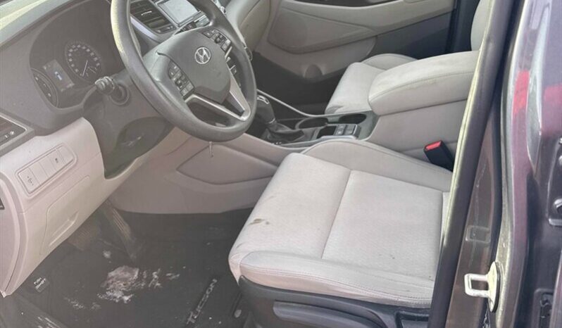 
								2017 Hyundai Tucson SE AWD full									