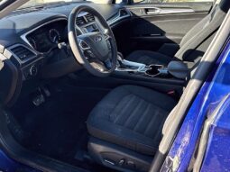 
										2016 Ford Fusion SE full									