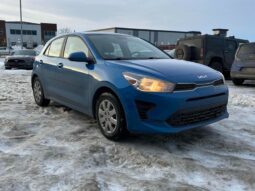 
										2023 Kia Rio S full									