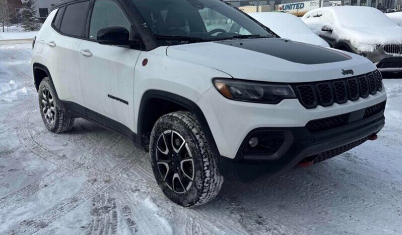 
								2024 Jeep Compass Trailhawk 4×4 full									