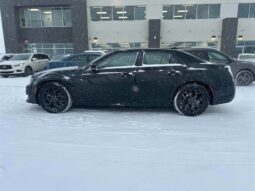 
										2023 Chrysler 300 Touring L AWD full									