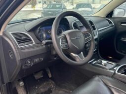 
										2023 Chrysler 300 Touring L AWD full									