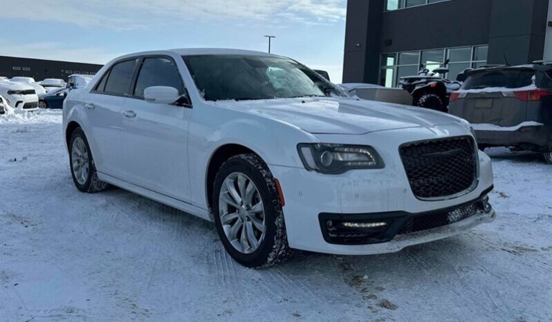
								2021 Chrysler 300 S AWD full									
