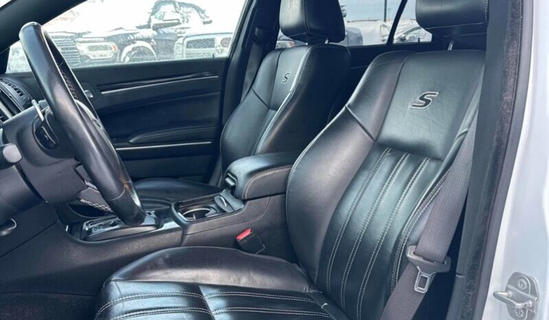 
								2021 Chrysler 300 S AWD full									