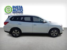
										2018 Nissan Pathfinder S full									