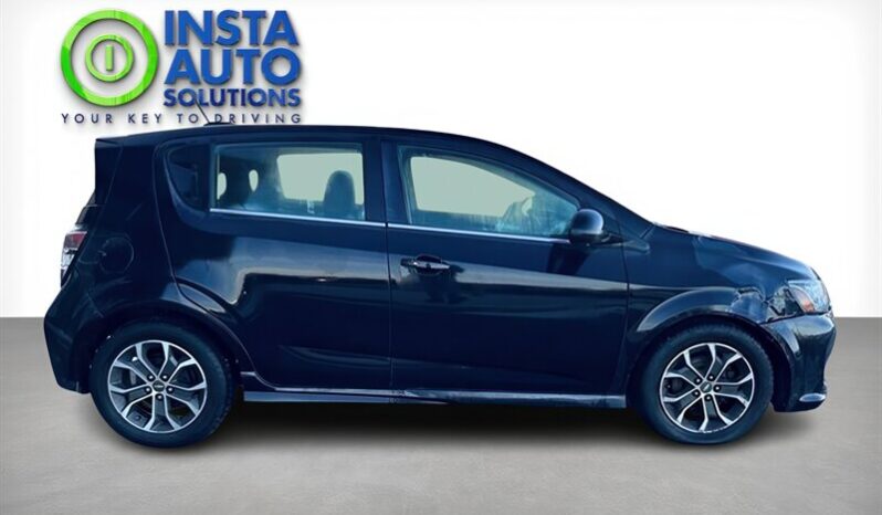 
								2017 Chevrolet Sonic LT RS full									