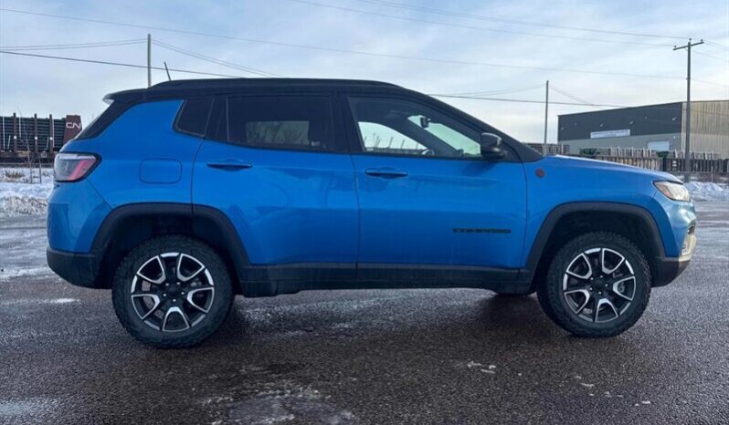 
								2024 Jeep Compass Trailhawk 4×4 full									