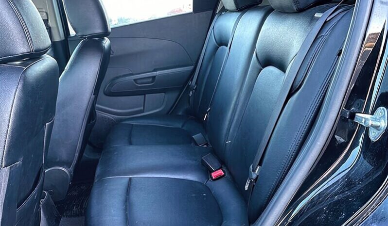 
								2017 Chevrolet Sonic LT RS full									