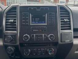
										2017 Ford F-150 XLT 5.0L Crew Cab 4×4 full									