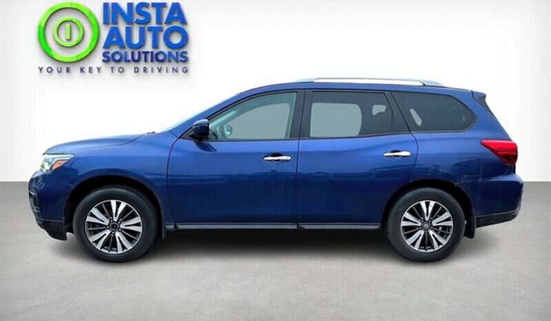
								2017 Nissan Pathfinder SV 4×4 full									