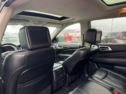 
										2017 Nissan Pathfinder Platinum 4X4 full									