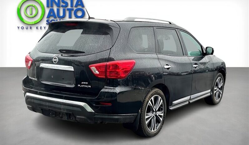 
								2017 Nissan Pathfinder Platinum 4X4 full									