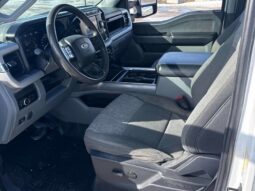 
										2023 Ford F-250 XLT Crew Cab 4×4 7.3L full									