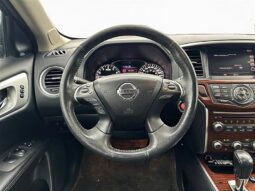 
										2017 Nissan Pathfinder Platinum 4X4 full									