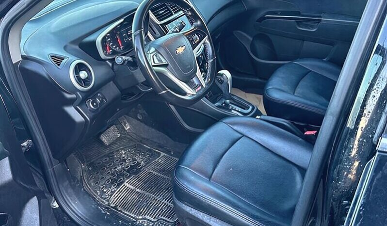 
								2017 Chevrolet Sonic LT RS full									