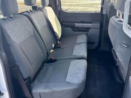 
										2023 Ford F-250 XLT Crew Cab 4×4 7.3L full									