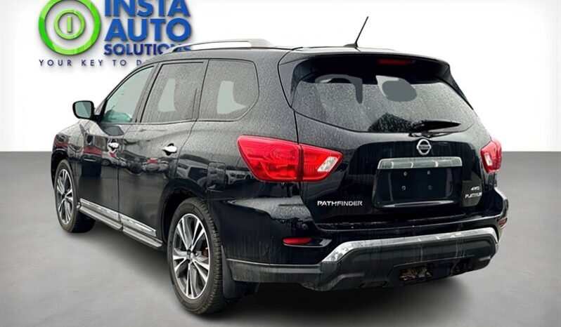 
								2017 Nissan Pathfinder Platinum 4X4 full									