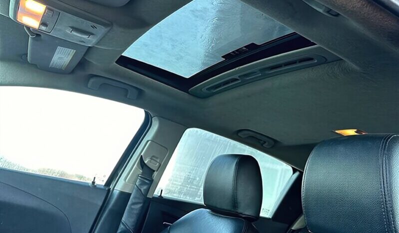 
								2017 Chevrolet Sonic LT RS full									